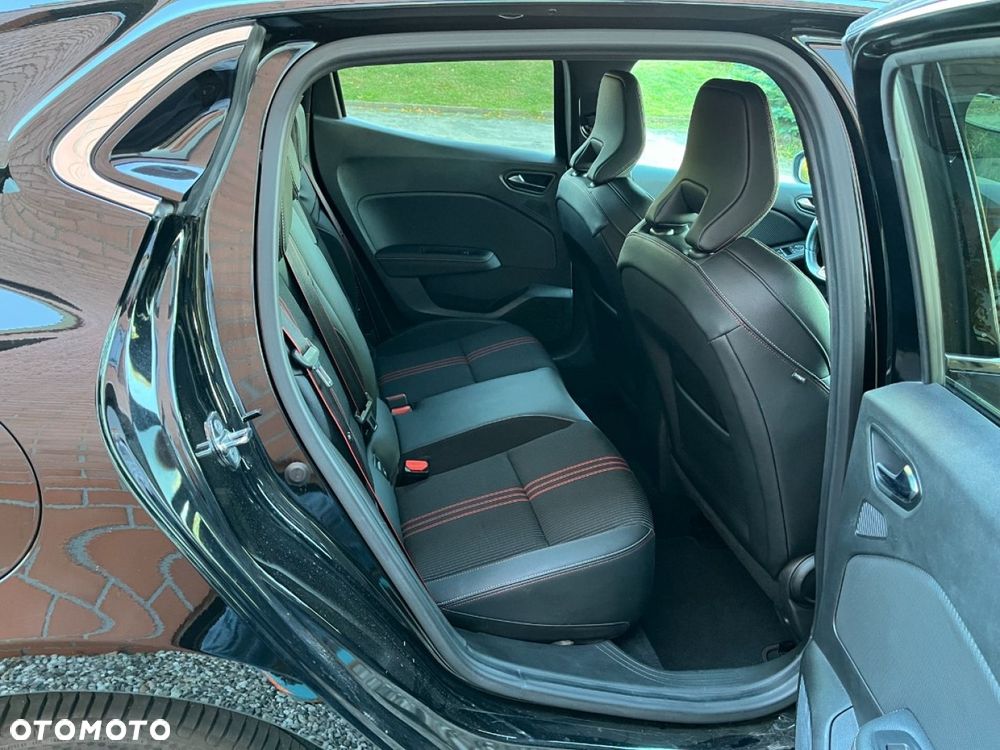 Renault Clio - 24