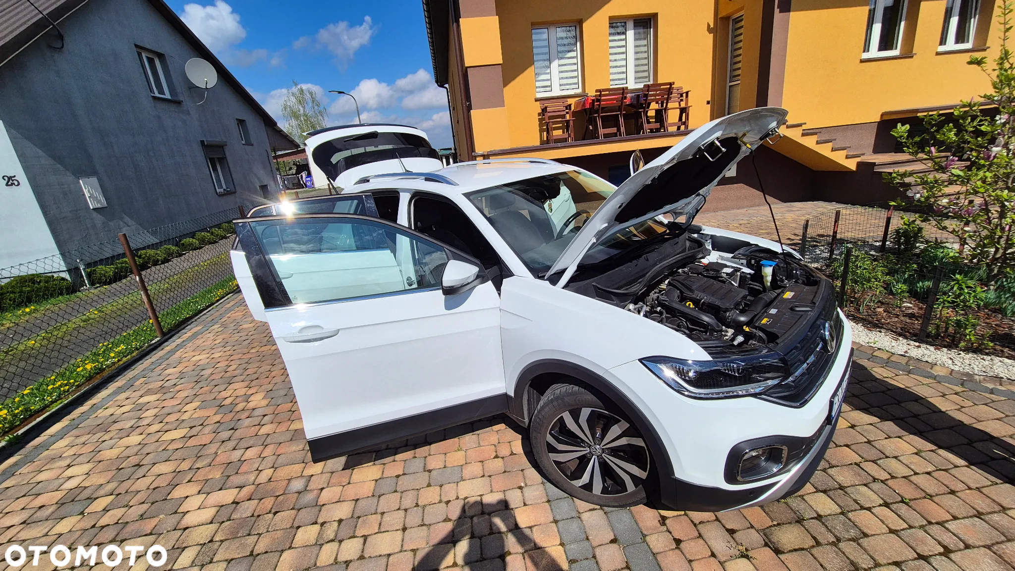Volkswagen T-Cross - 11