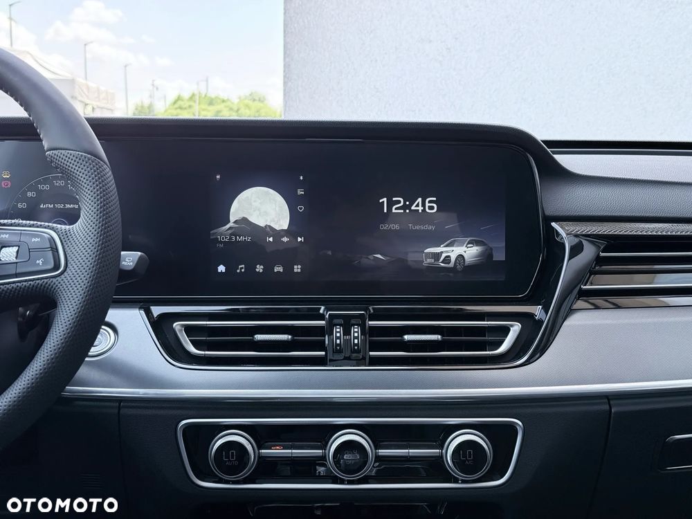 Hongqi HS5 2.0T Executive AWD - 38