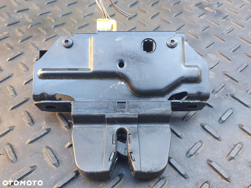 OPEL VECTRA C SEDAN ZAMEK KLAPY BAGAŻNIKA 13178192 495072894 - 5