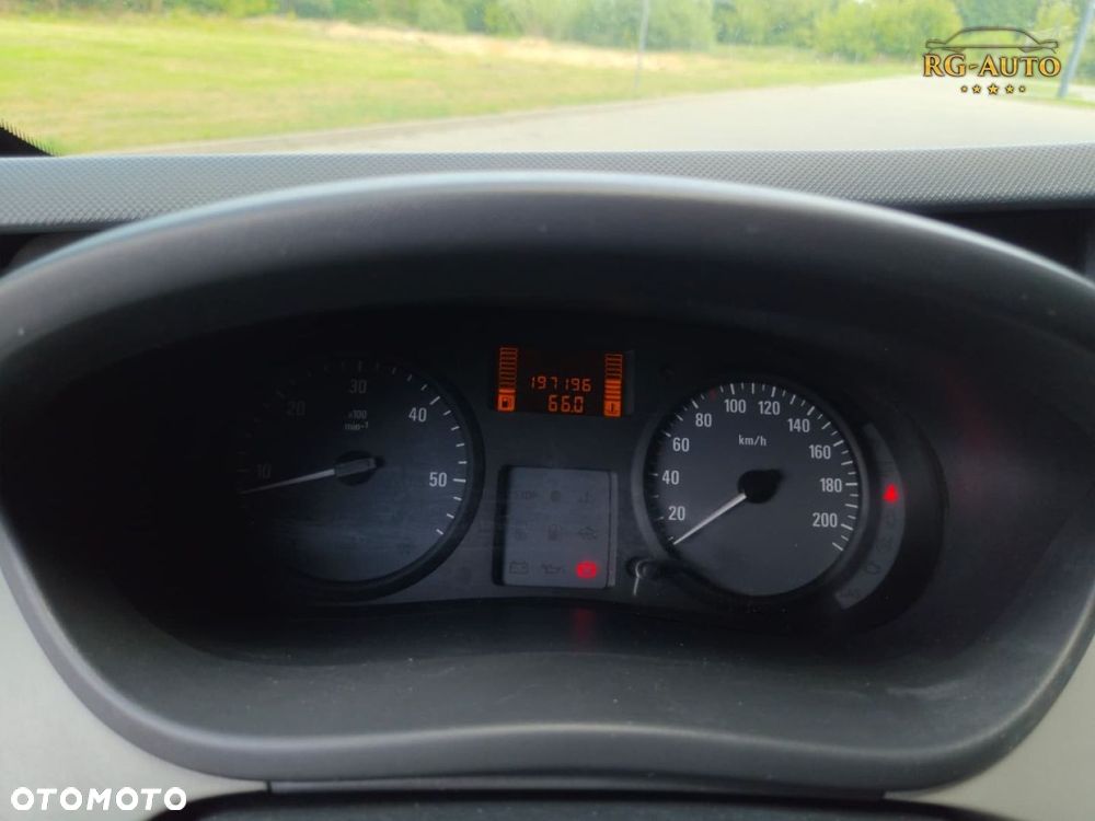 Opel Vivaro L2H1 - 32