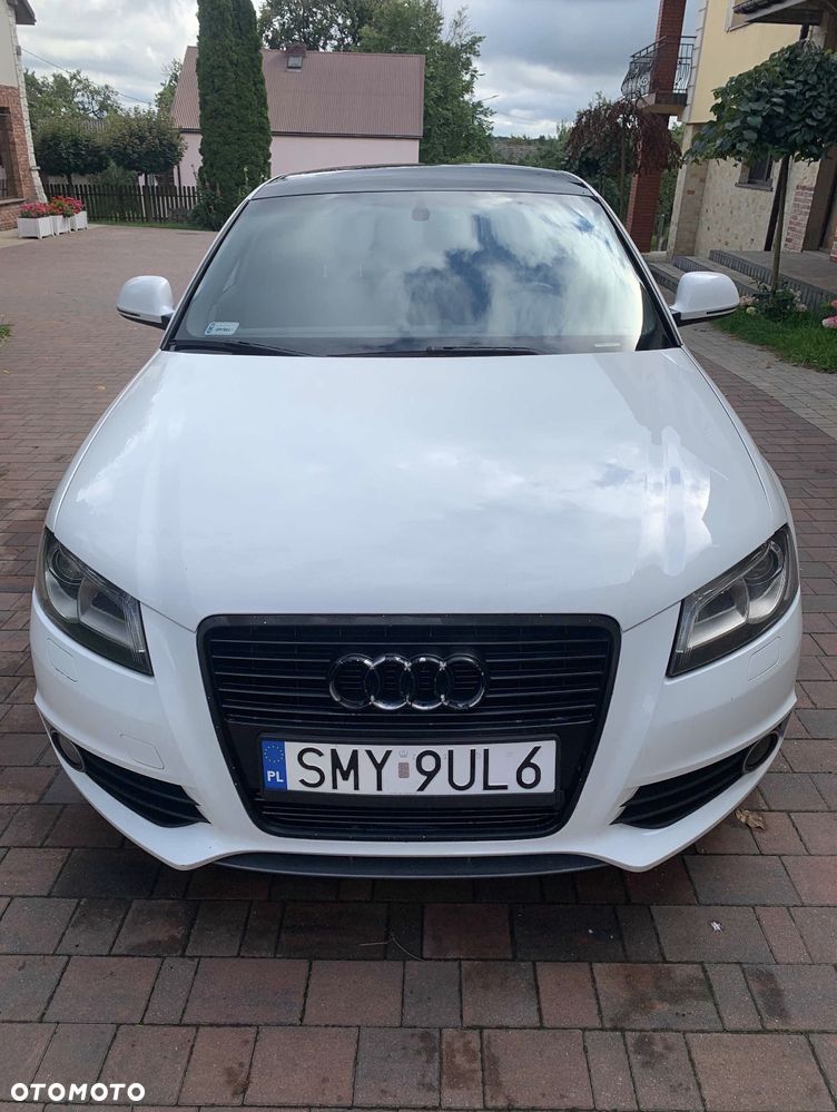 Audi A3 Sportback 2.0 TDI DPF Ambition - 1