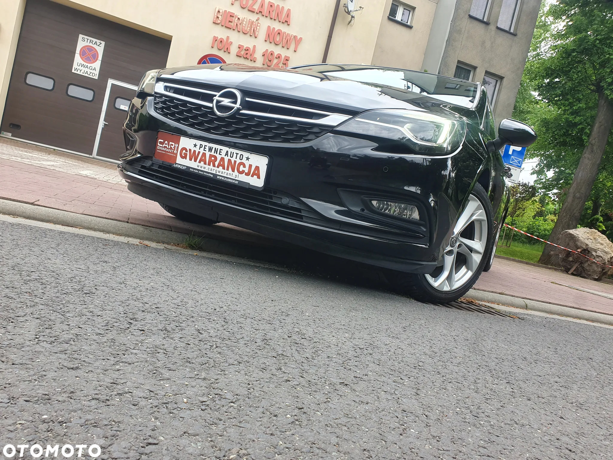 Opel Astra 1.4 Turbo Sports Tourer Innovation - 25