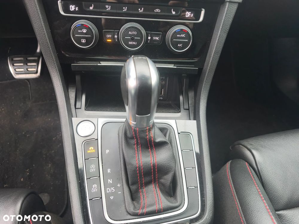 Volkswagen Golf 2.0 TSI BMT GTI DSG - 21