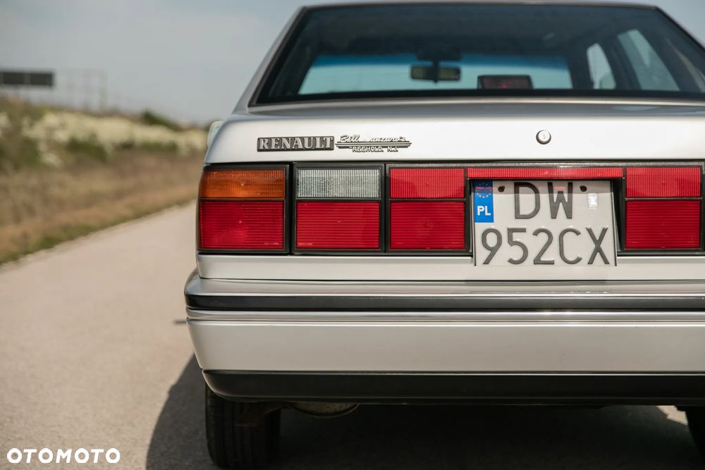 Renault 21 - 11