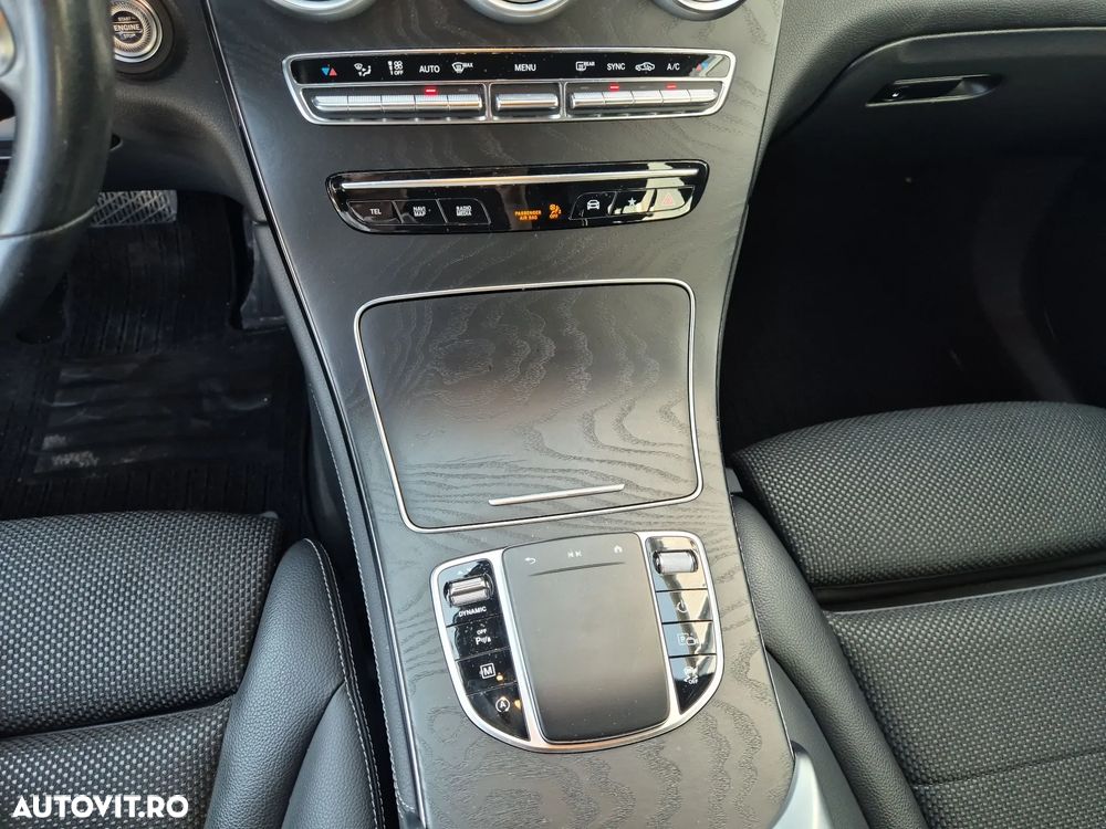 Mercedes-Benz GLC 200 4MATIC 9G-TRONIC - 19