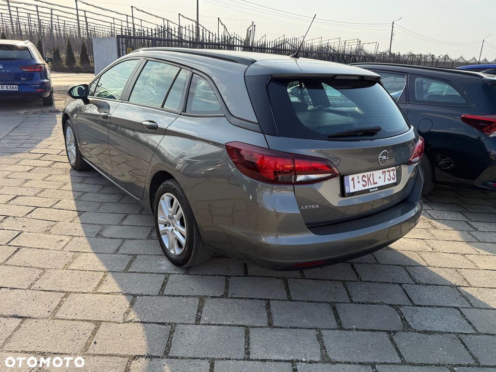 Opel Astra 1.5 D Start/Stop Business Edition - 4