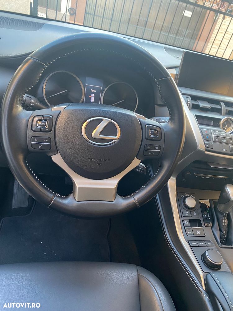 Lexus Seria NX 300h AWD Executive Plus - 16