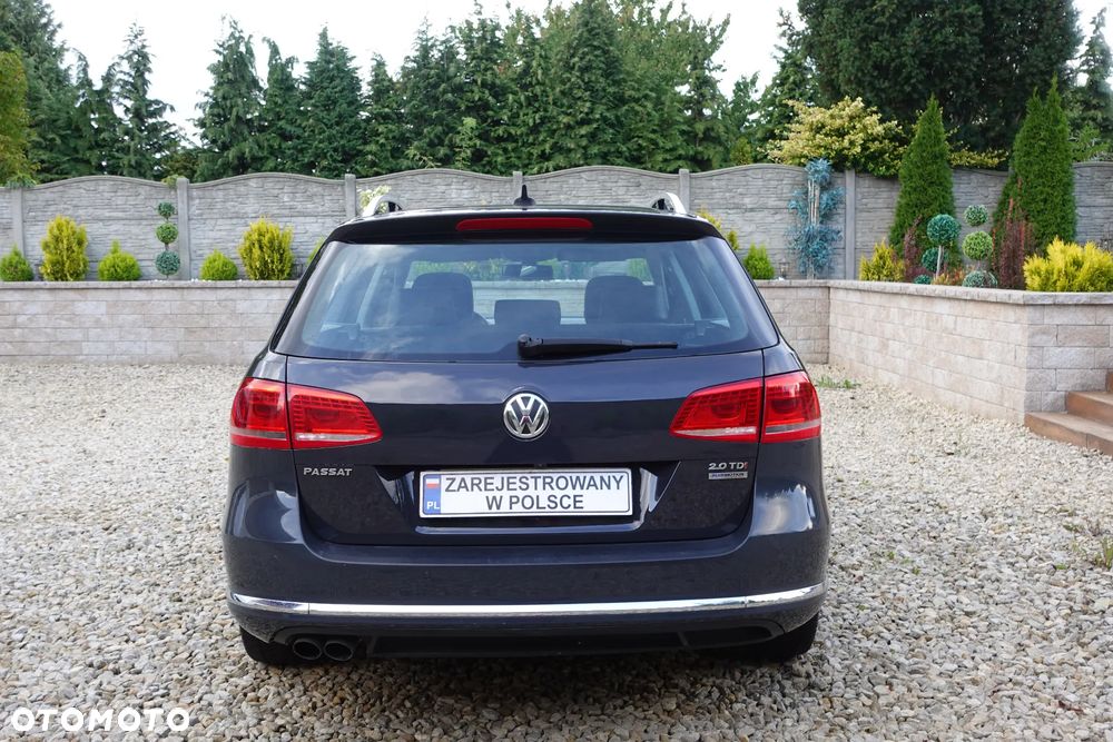 Volkswagen Passat - 10