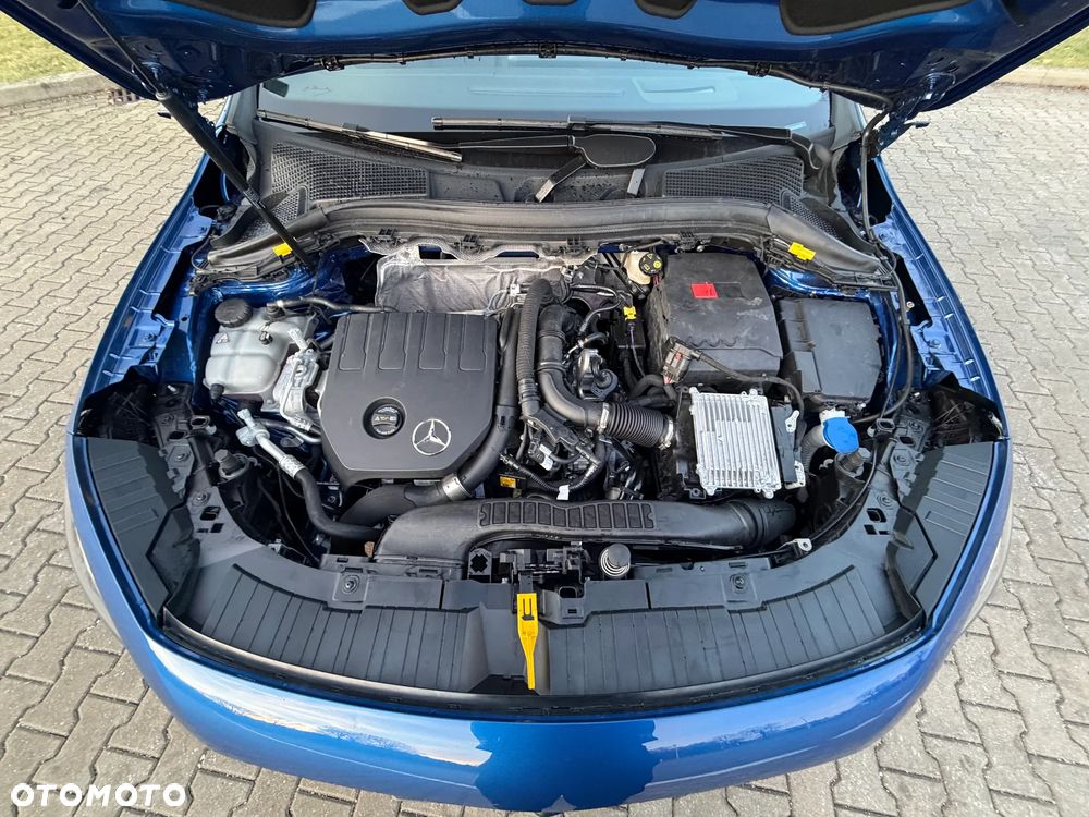 Mercedes-Benz GLA 200 7G-DCT AMG Line - 14