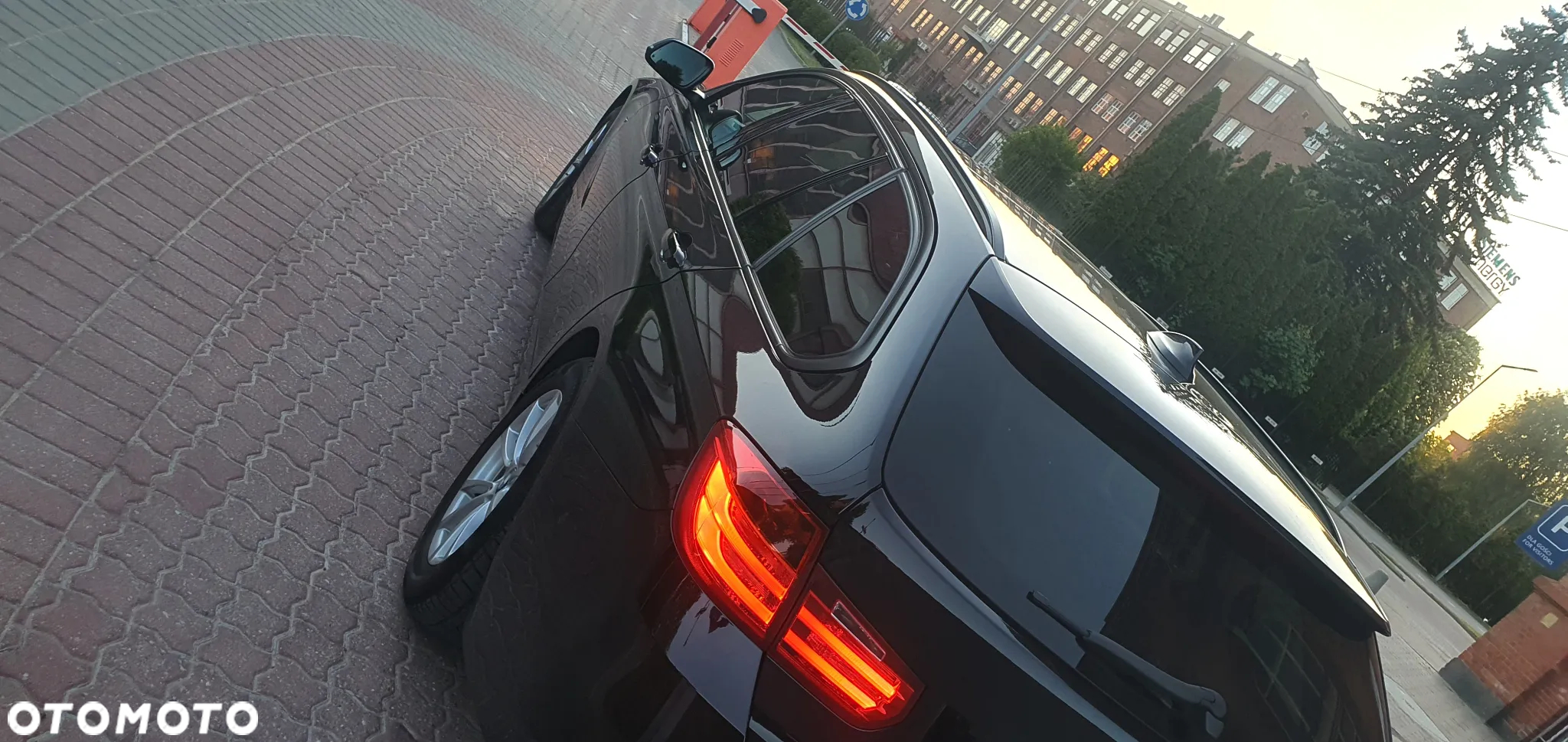 BMW Seria 3 320d Touring Sport-Aut Blue Performance - 6