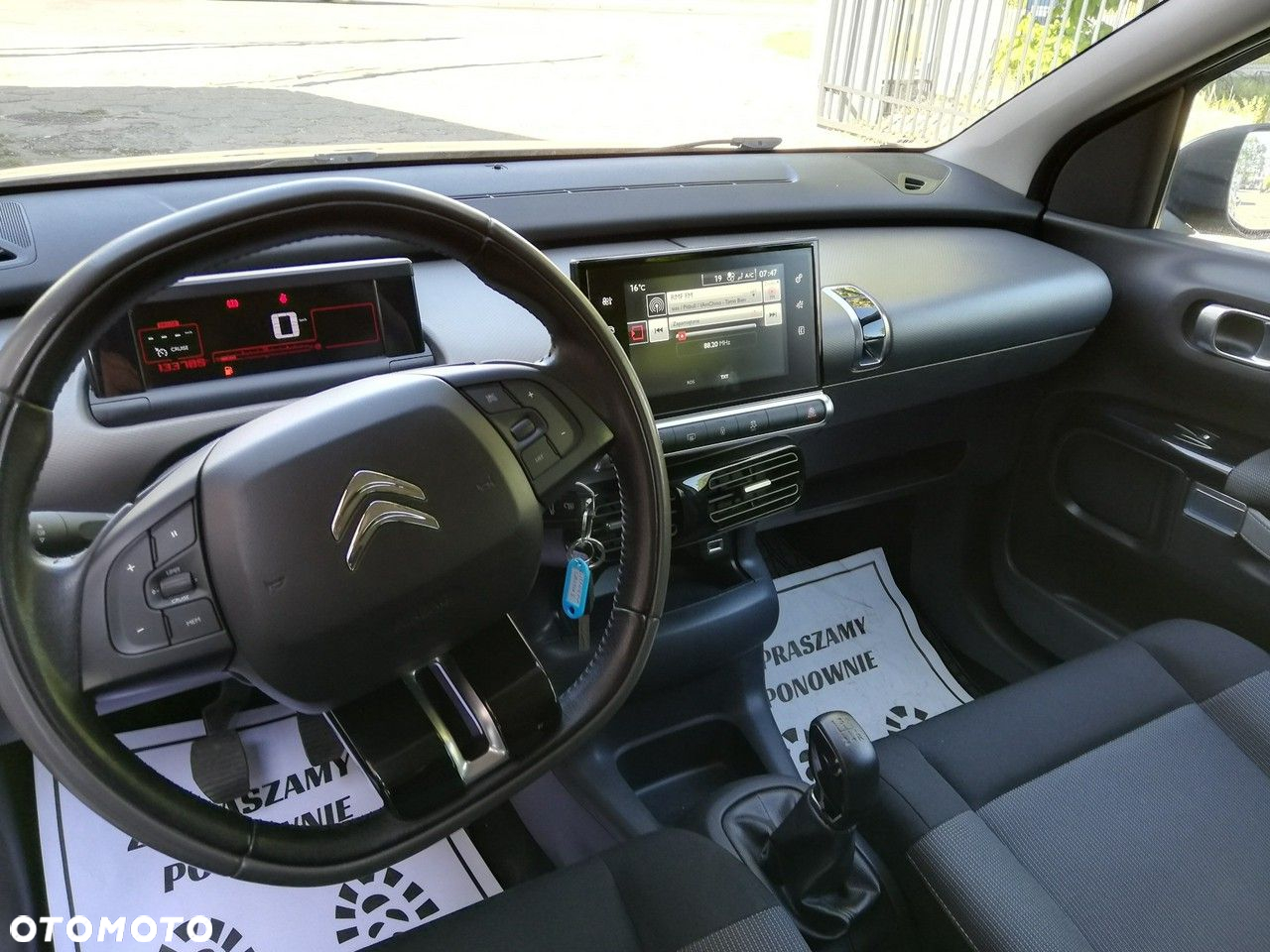 Citroën C4 Cactus - 10