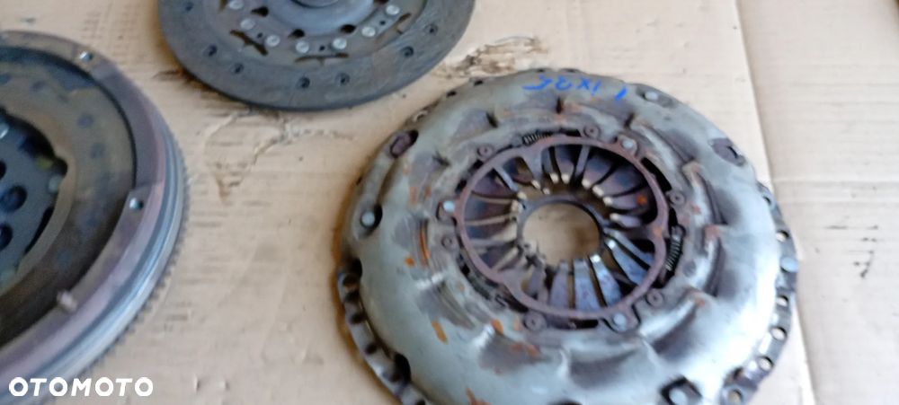 Sprzęgło tarcza docisk koło dwumas Hyundai ix35 2.0 CRDI - 3