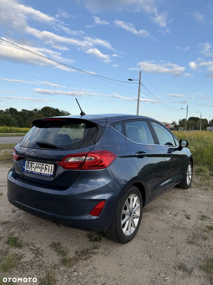 Ford Fiesta - 6