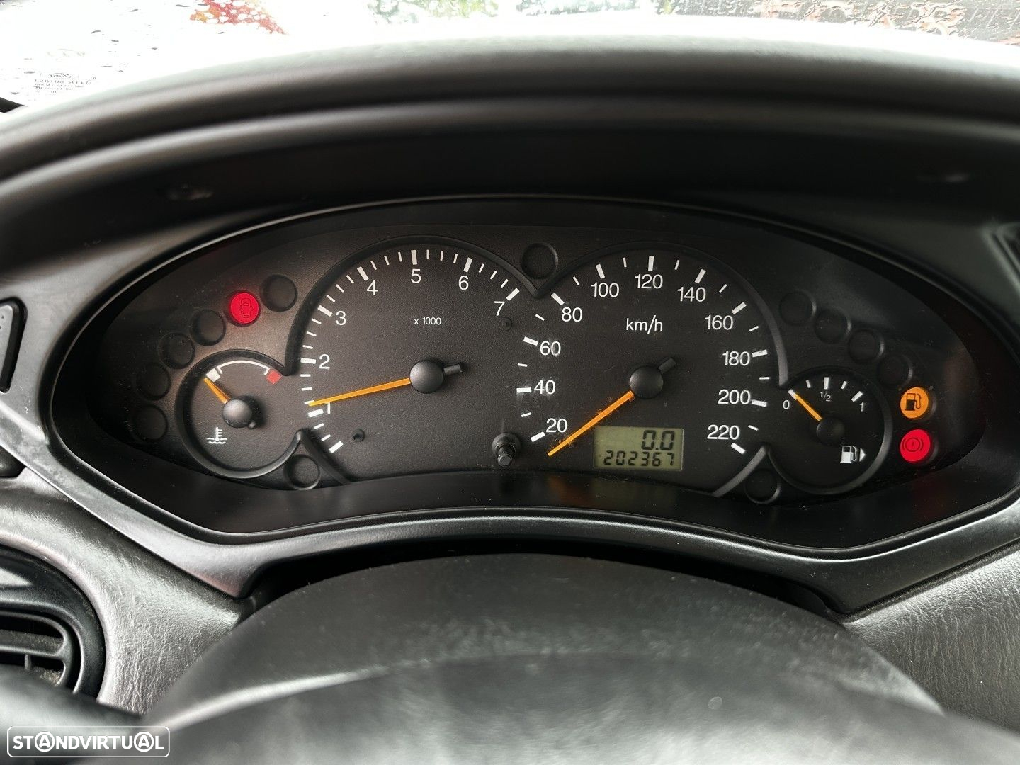 Ford Focus SW 1.4 Ambiente - 10