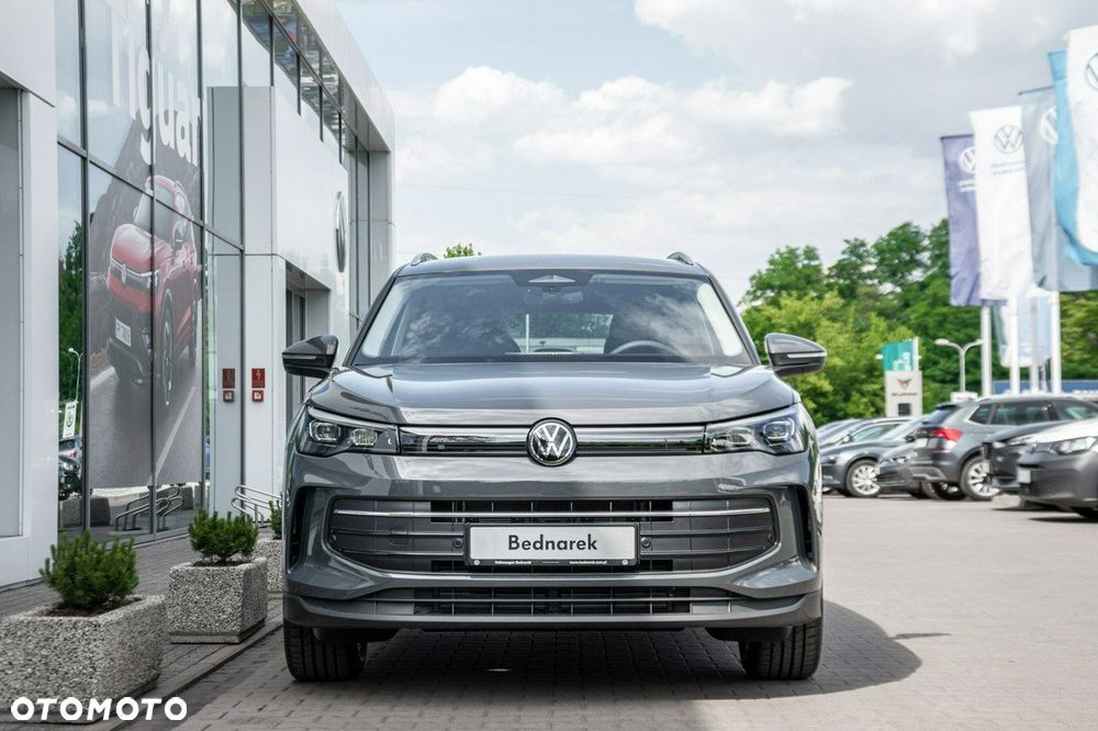 Volkswagen Tiguan - 3