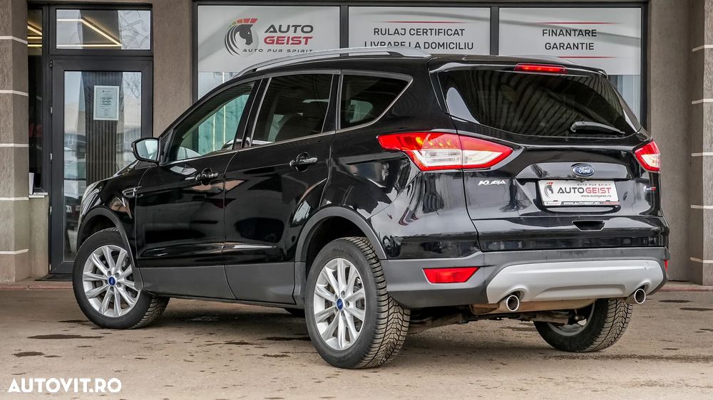 Ford Kuga - 8