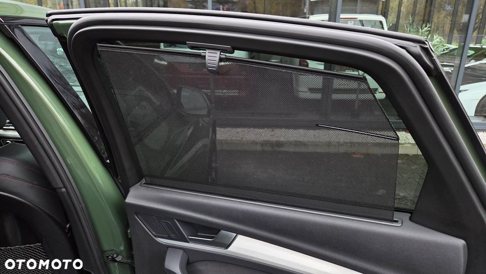 Audi Q5 Sportback - 16