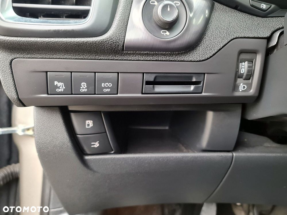 Citroën DS5 1.6 BlueHDi SoChic - 14