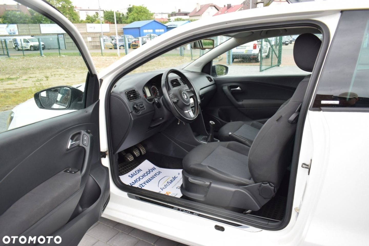 Volkswagen Polo - 15