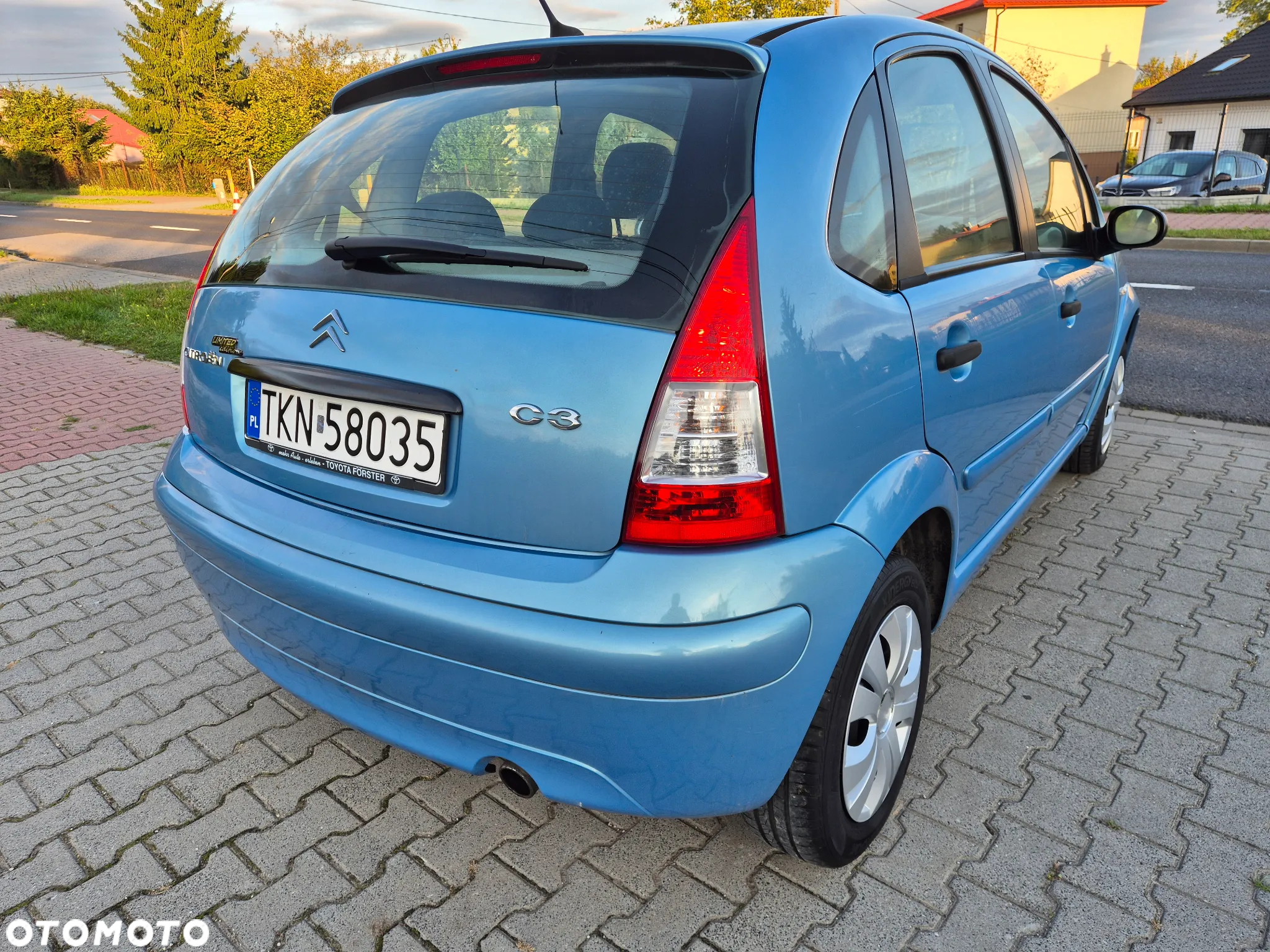 Citroën C3 1.4 16V Confort - 2