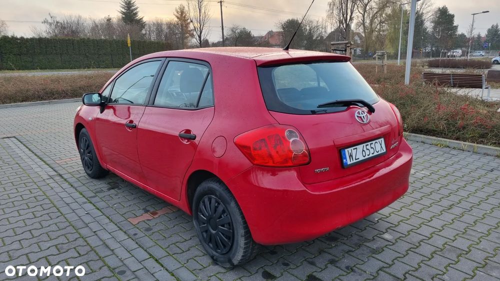 Toyota Auris 1.4 VVT-i Luna - 10