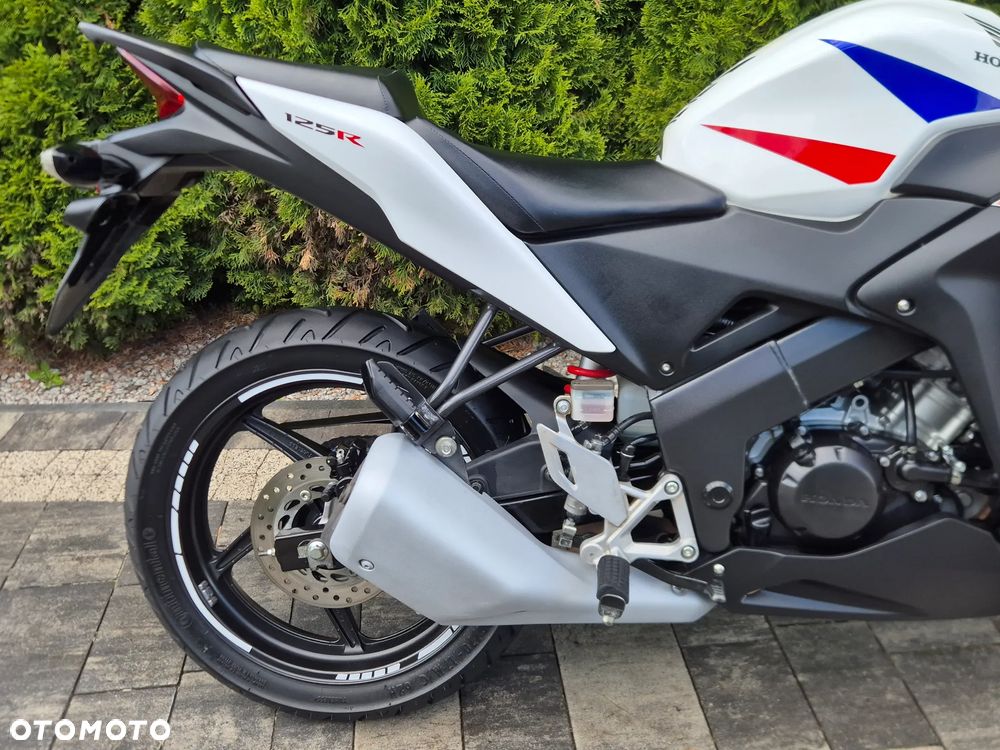 Honda CBR - 12