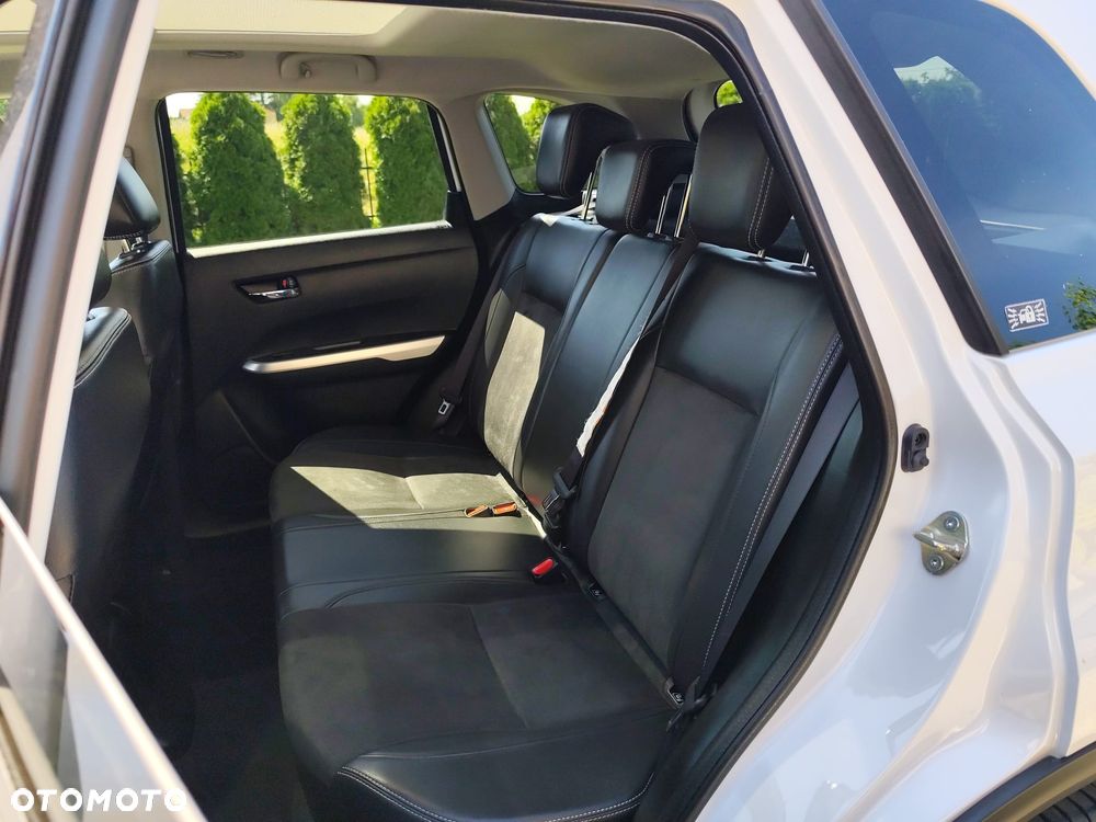 Suzuki Vitara - 12