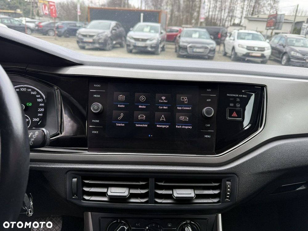 Volkswagen Polo - 25