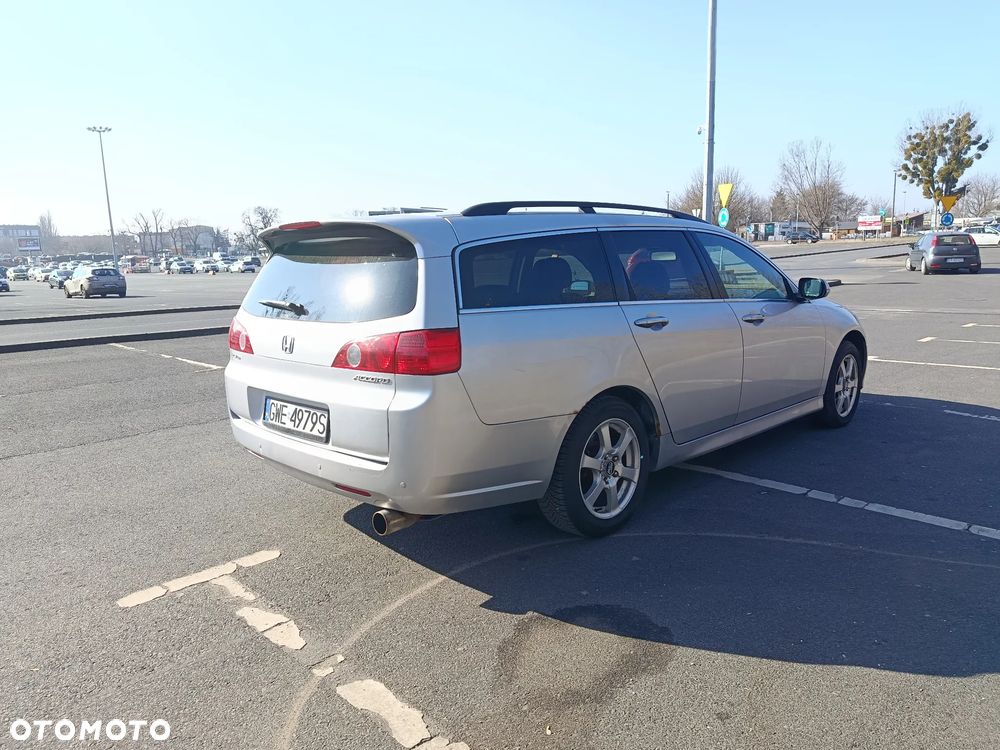 Honda Accord 2.2i-CTDi Executive - 6