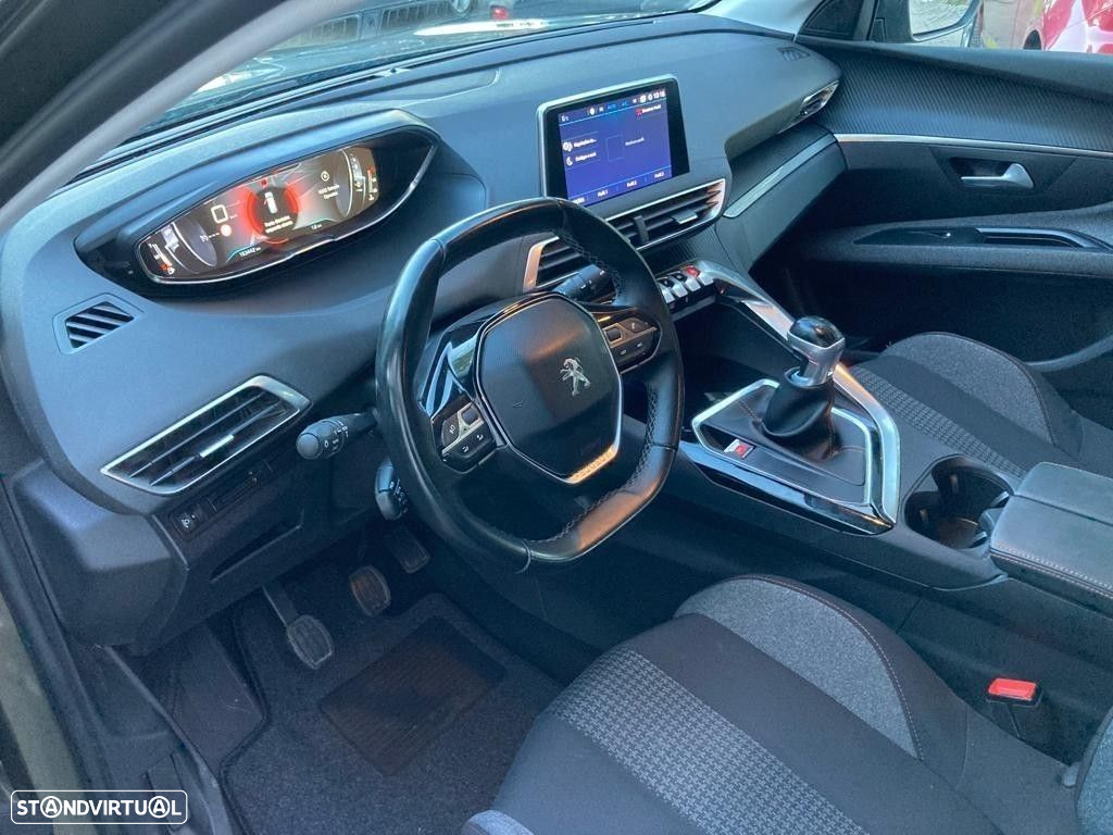 Peugeot 5008 1.5 BlueHDi Allure - 8