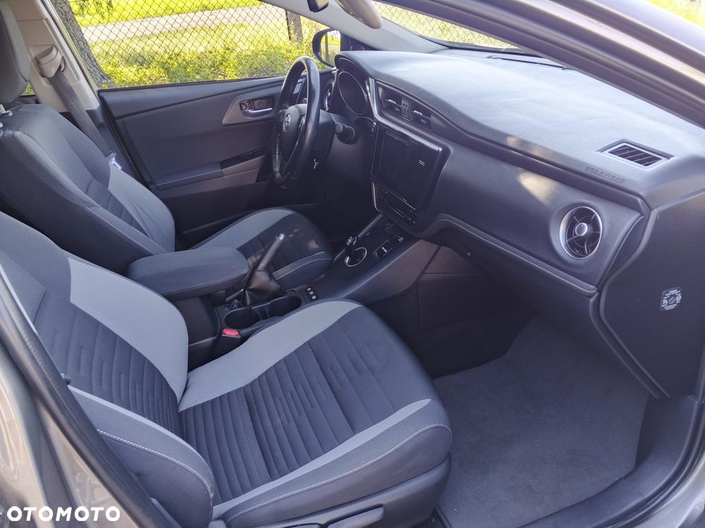 Toyota Auris 1.8 VVT-i Automatik Cool - 12