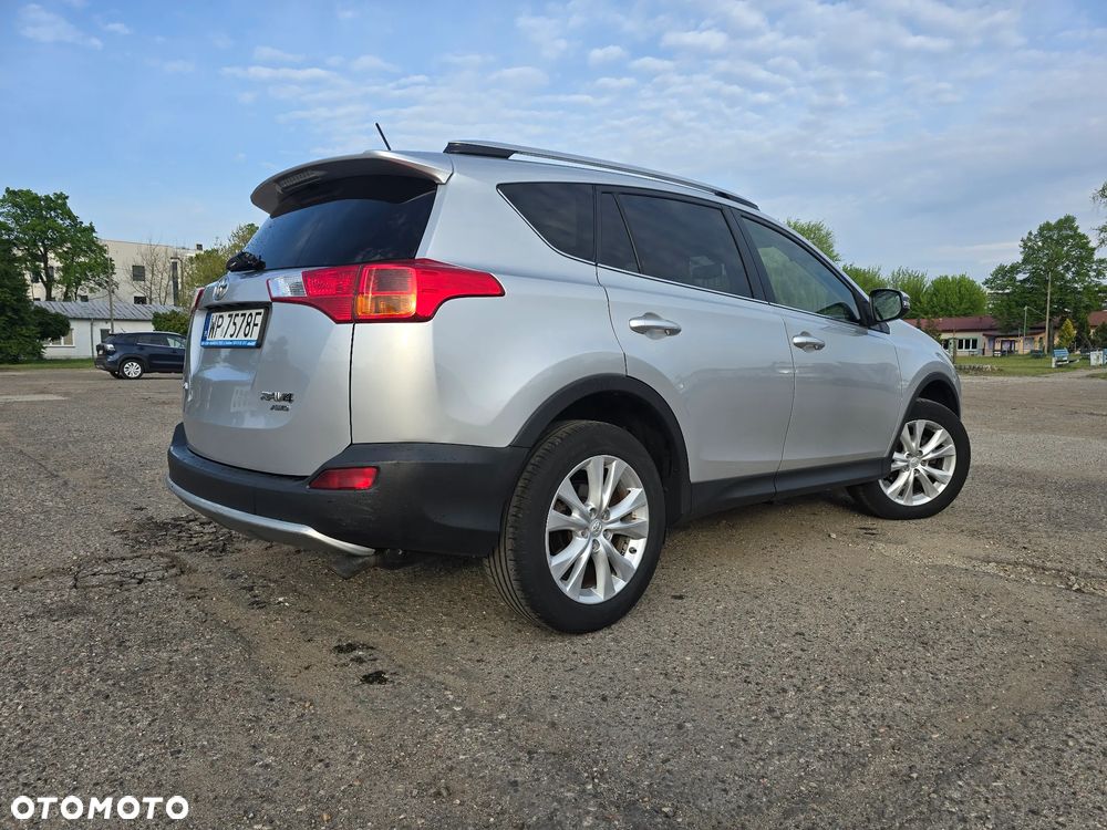 Toyota RAV4 2.2 D-4D Premium - 5