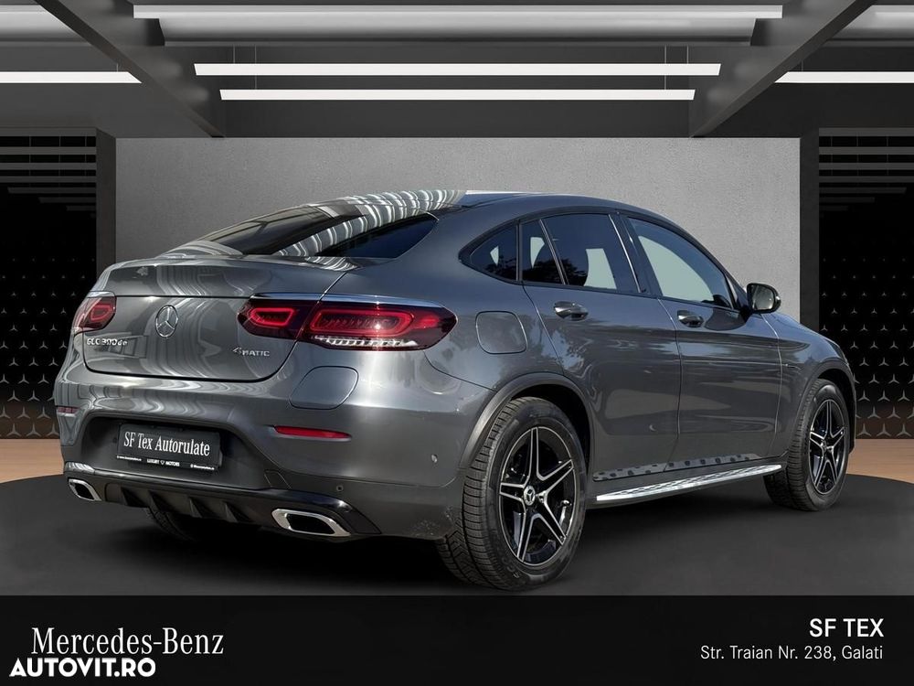 Mercedes-Benz GLC Coupe 300 de 4Matic 9G-TRONIC AMG Line Plus - 4