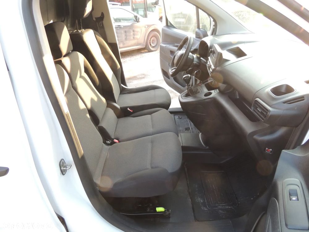 Toyota PROACE CITY - 17