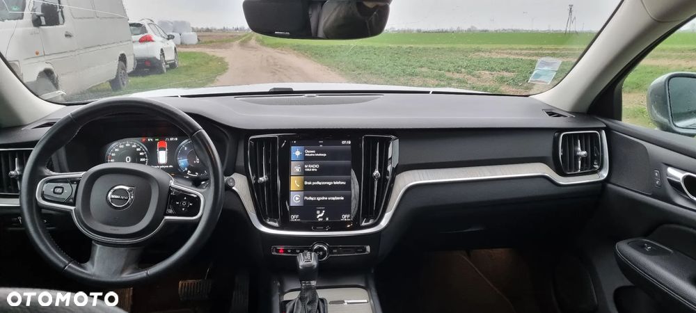 Volvo V60 D3 Geartronic Momentum Pro - 11