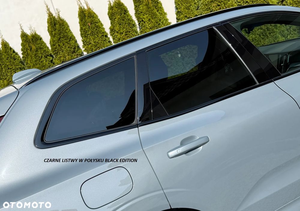 Volvo XC 60 B4 B Plus Dark - 9