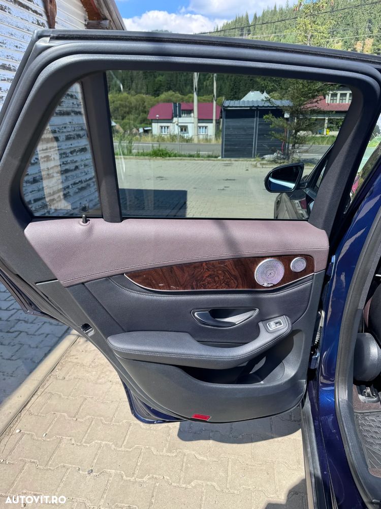 Mercedes-Benz GLC - 17