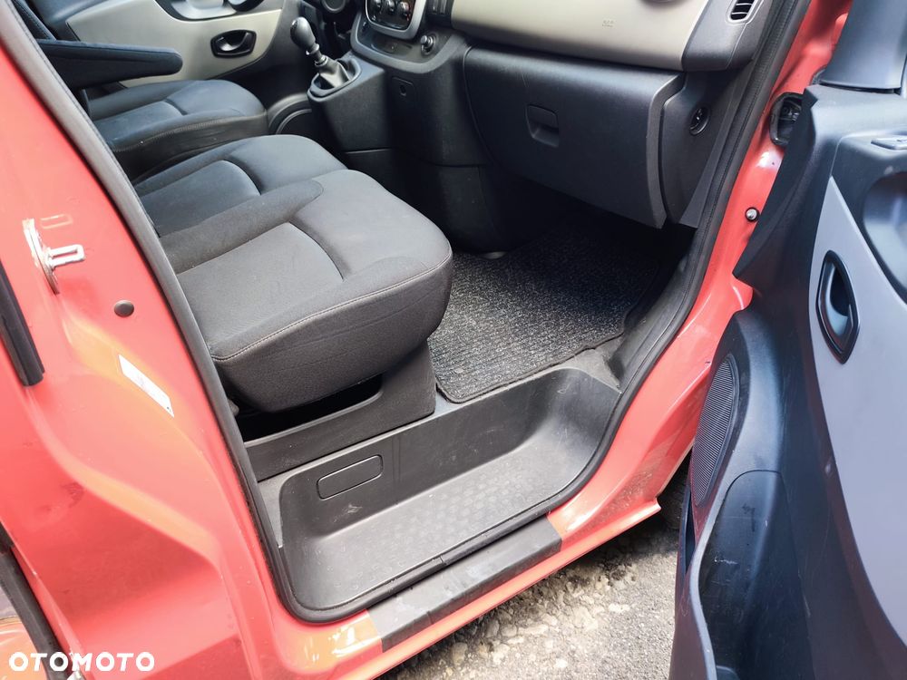 Renault Trafic - 14