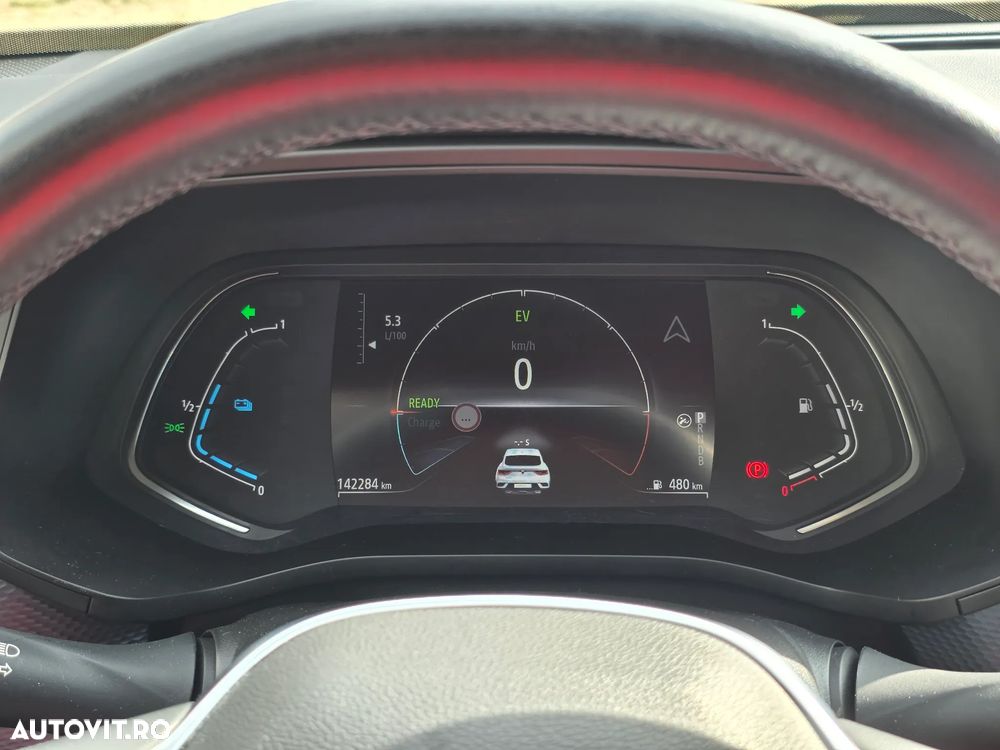 Renault Arkana E-TECH 145 Evolution - 27