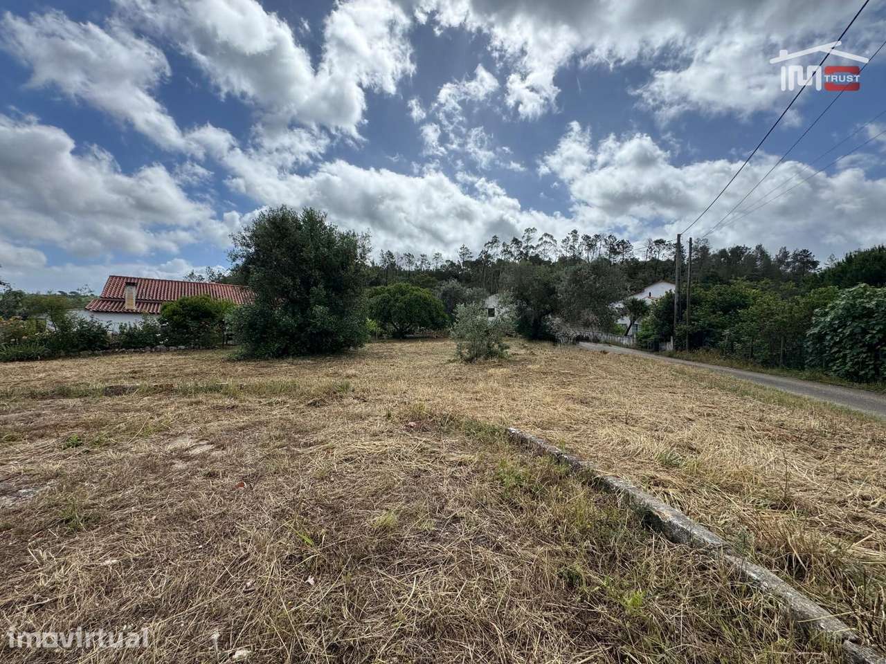 TERRENO PLANO PARA CONSTRUÇÃO COM 720 m² NA BESELGA (TOMAR) A 600 m... - Grande imagem: 5/13