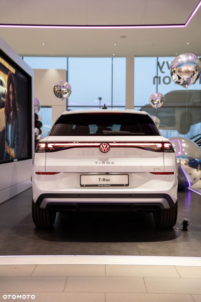 Volkswagen T-Roc - 8