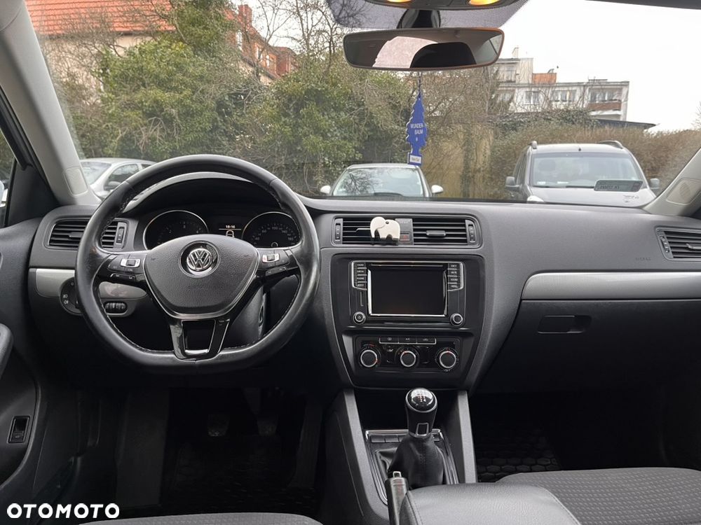 Volkswagen Jetta 2.0 TDI DPF BMT Comfortline - 23