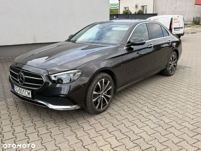 Mercedes-Benz Klasa E 300 de 4Matic 9G-TRONIC Avantgarde - 3