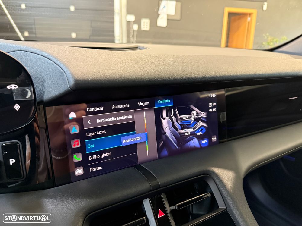 Porsche Taycan Standard - 34