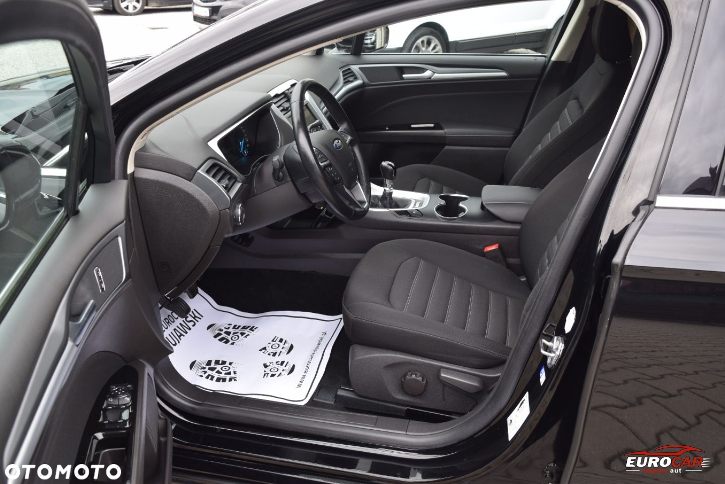 Ford Mondeo - 12