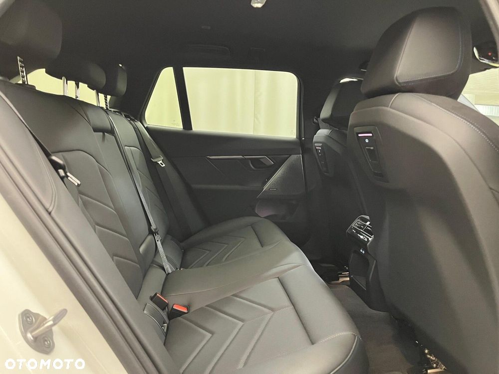 BMW Seria 5 520i mHEV M Sport - 35