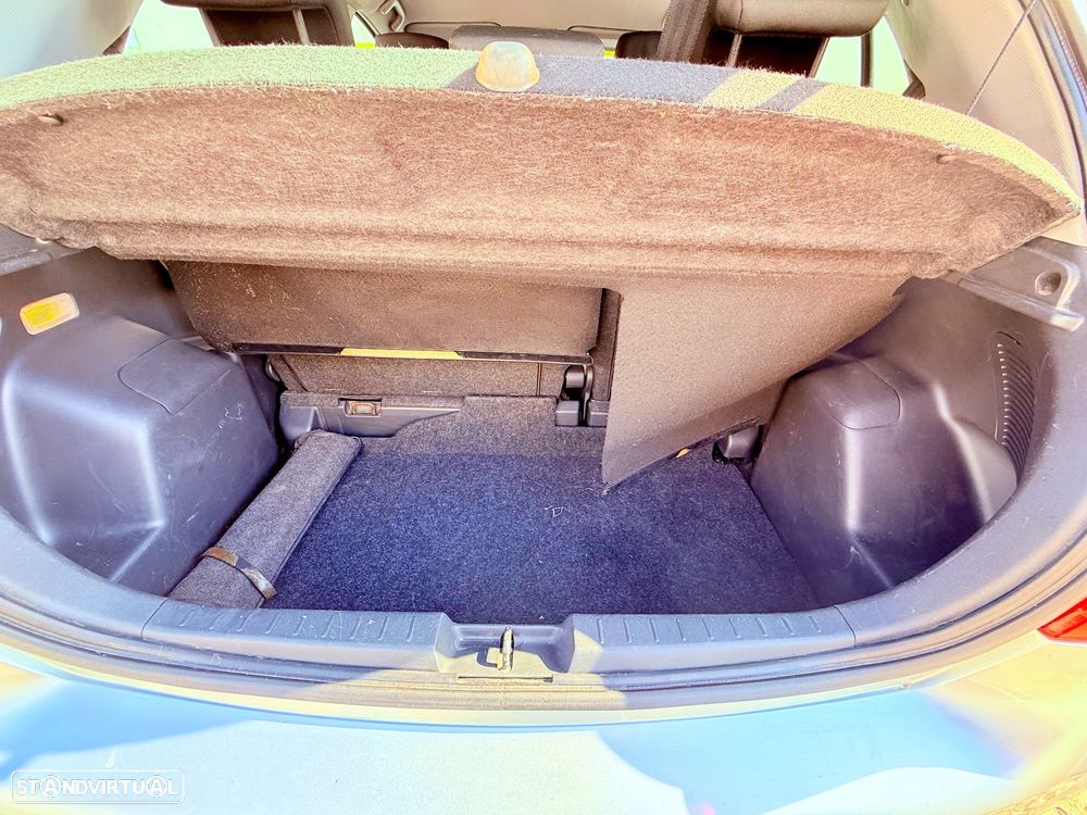 Toyota Yaris 1.0 VVT-i Sol AC+VSC - 20