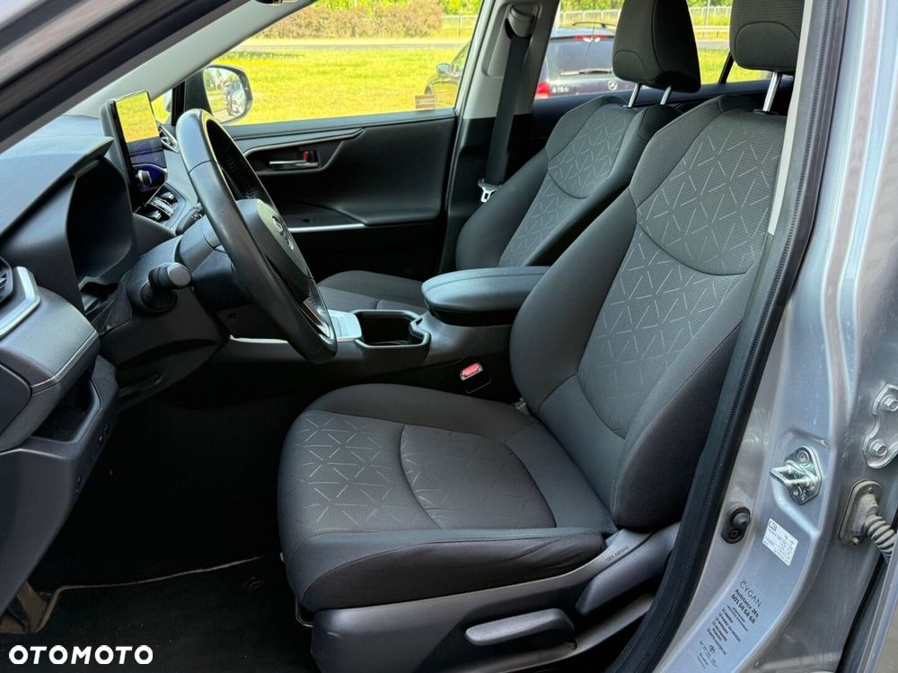 Toyota RAV4 - 9