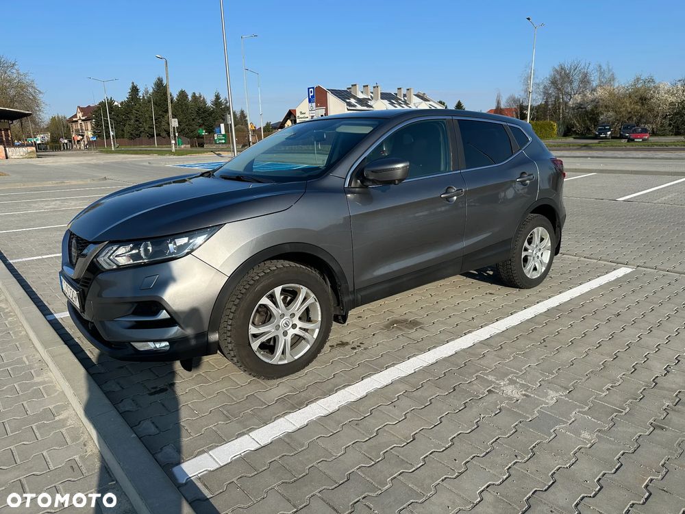 Nissan Qashqai 1.2 DIG-T N-Connecta Xtronic - 3